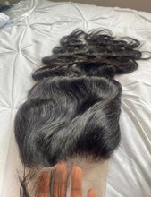 Load image into Gallery viewer, Body Wave 13x4/13x6 Lace Front Wig 180% Density Glueless Lace Frontal Wig Brazilian Virgin HD Lace

